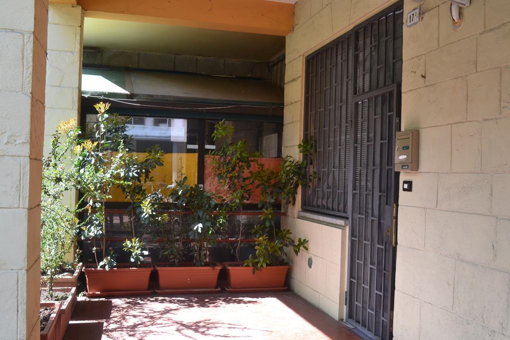 Casa Lory Lägenhet Bologna Rum bild
